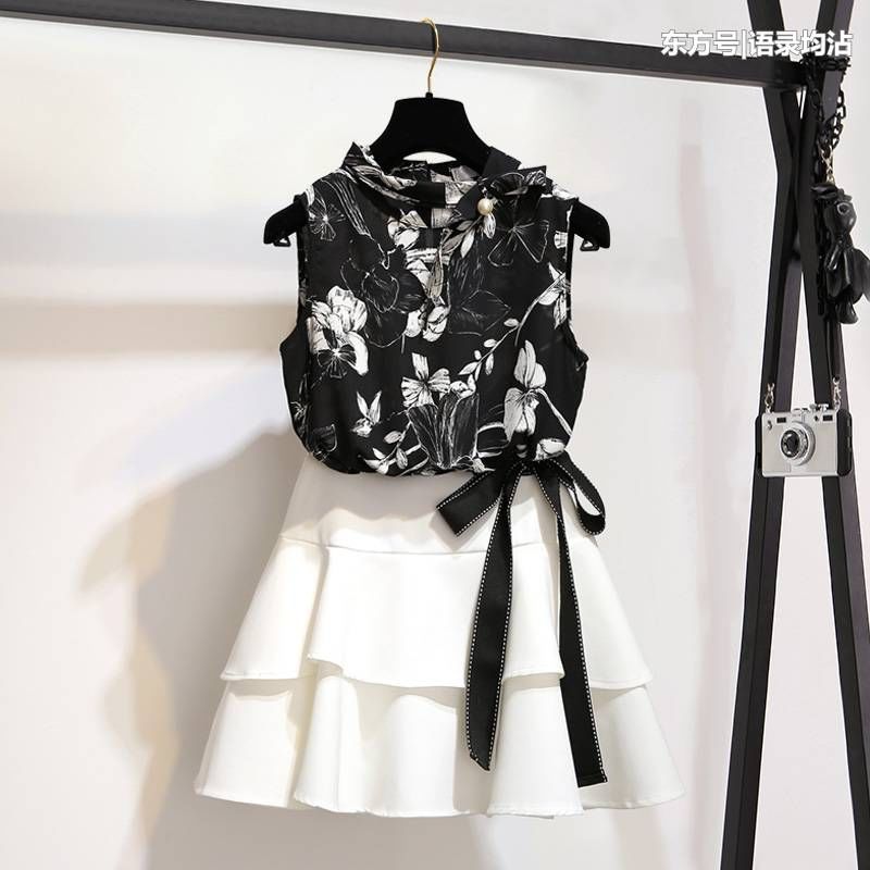 老婆刚买的一批“晚晚风”套装，看上去不以为然，一件上身美爆了