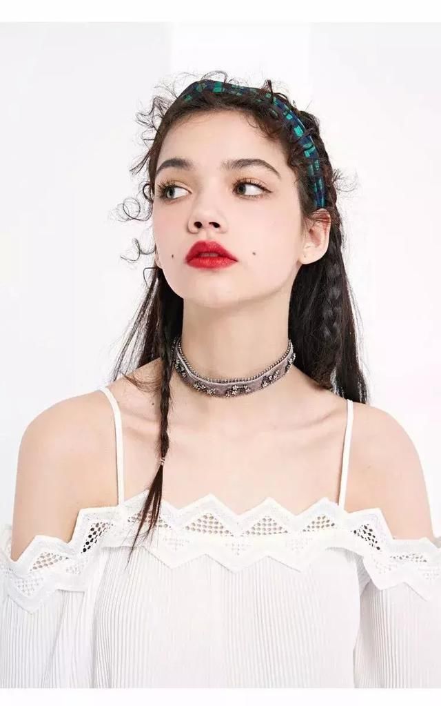 大胸vs小胸，不同身材这么穿！太洋气！