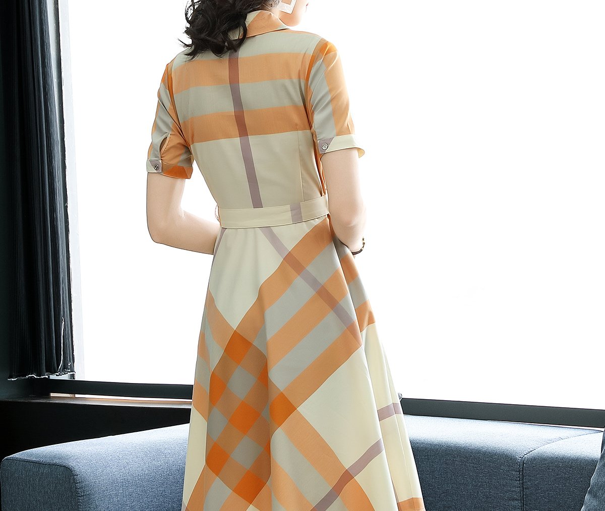 中国造“A字裙”火爆来袭，穿着和老公去度假，便宜美的仙女一样