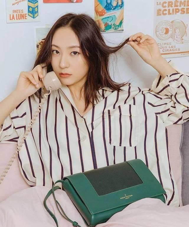 【大越】春天穿“大”不穿“小”,这5件衣服越大越时髦!