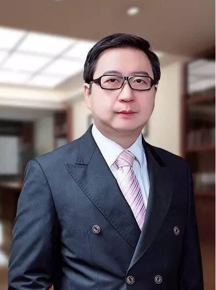 武汉韩辰整形：战“痘”不容易，别让痘坑毁了你