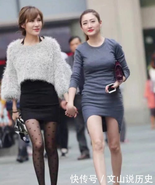 『选搭』街拍好闺蜜并肩同行谈笑风生,选搭时尚艳丽,成熟知性引领潮流