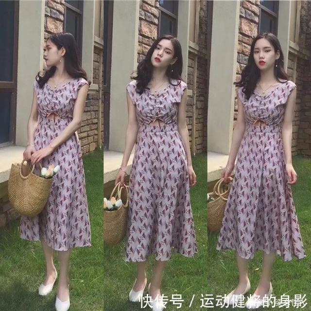  [搭配一双]碎花裙遇上这6种鞋子，轻松打造最美的穿搭风格，姑娘们别错过了