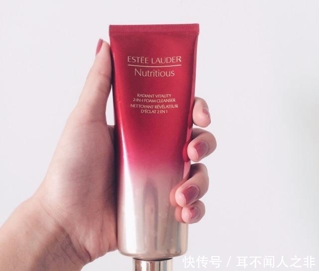  「脸部」敏感肌可用的洗面奶测评，让你的皮肤水嫩到爆 ，让你重拾少女心!