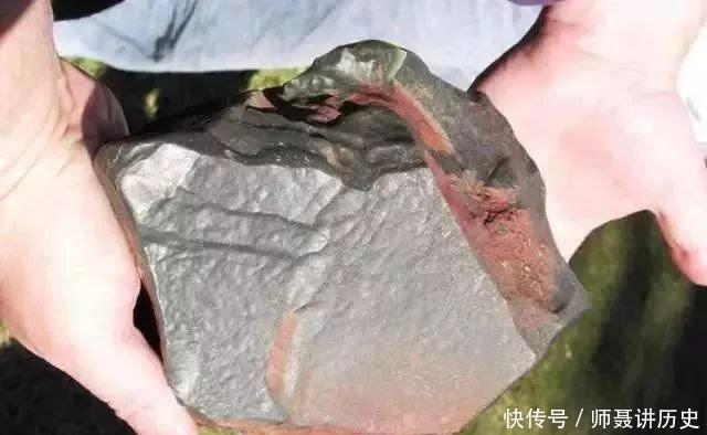  【玉石】谁说老外不玩奇石, 看看国外的石头市场是啥样!