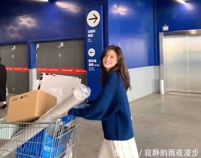  『实用』可盐可甜春季穿搭，单品也能穿出优雅气质，实用易学的搭配方法
