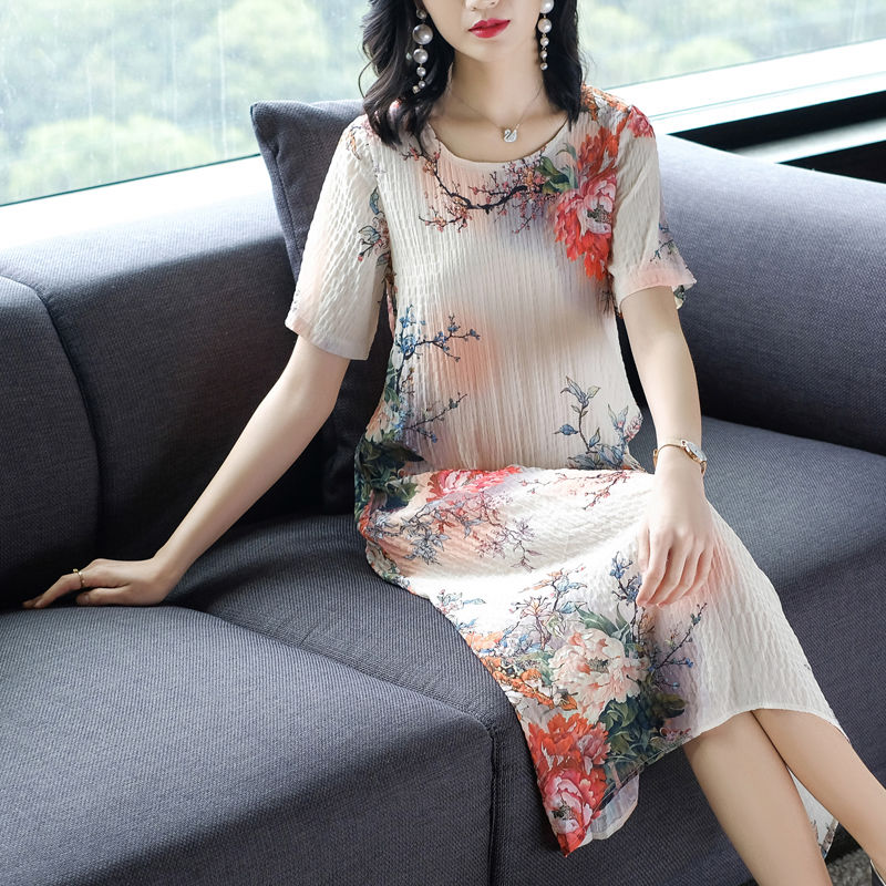 轻薄长裙让你飘飘欲仙，让男人对你欲罢不能