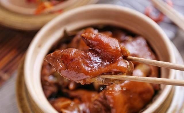  『做饭』有位会做饭的婆婆就不一样，饭桌天天都丰盛，随便一做都是大餐