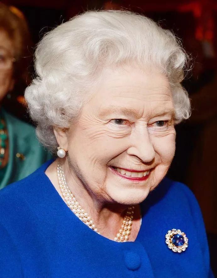英国女王的珠宝，每一件都价值连城!