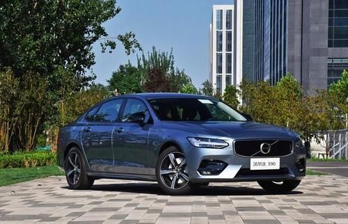 「德系」有这车还看啥德系BBA,安全性能同级领先,2.0T加8AT,不足38万