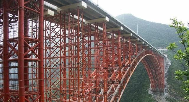 湖北最“奇特”的大桥，包含几万根钢管，还创一项纪录！