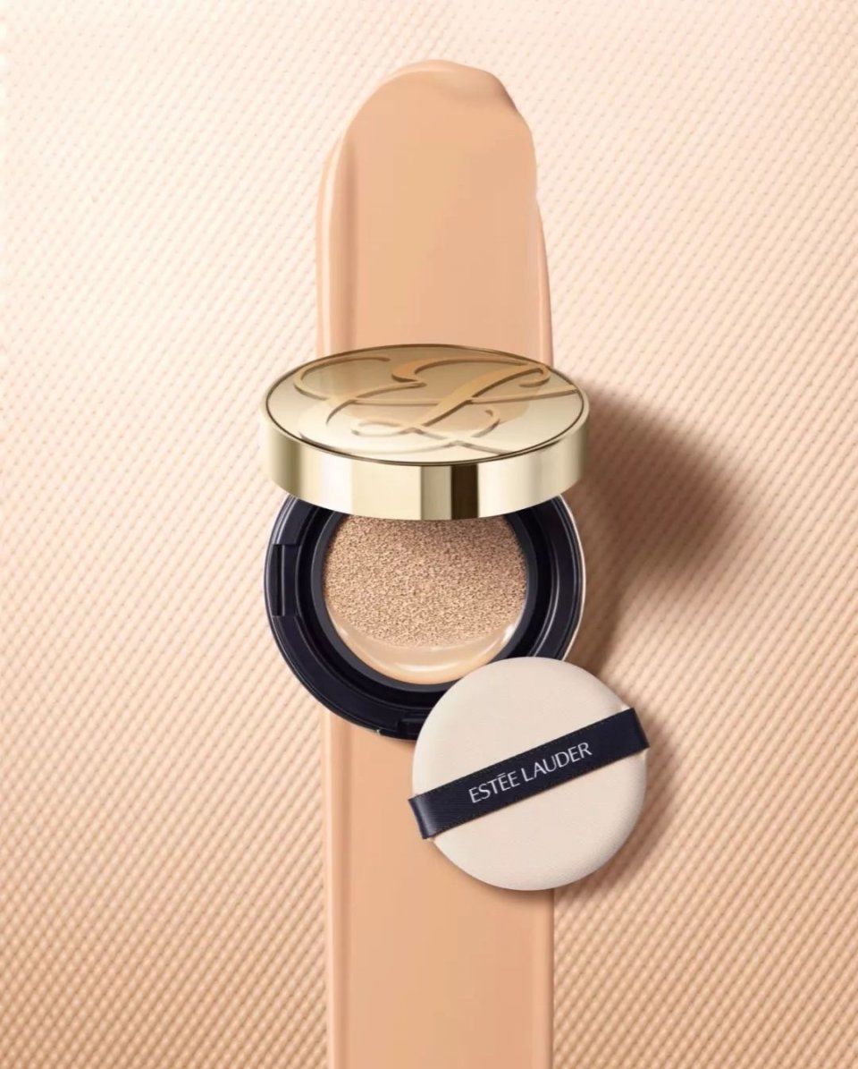 秘籍| 杨幂发际线回归，还亲身示范为啥明星夏天不脱妆?