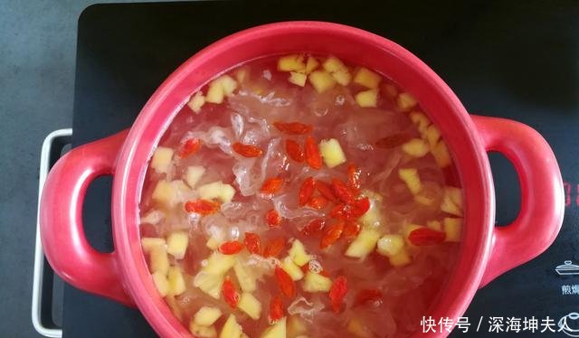 润肤:春天我常喝这汤,补水美白润肤,比面膜管用,邻居都说我变美了!