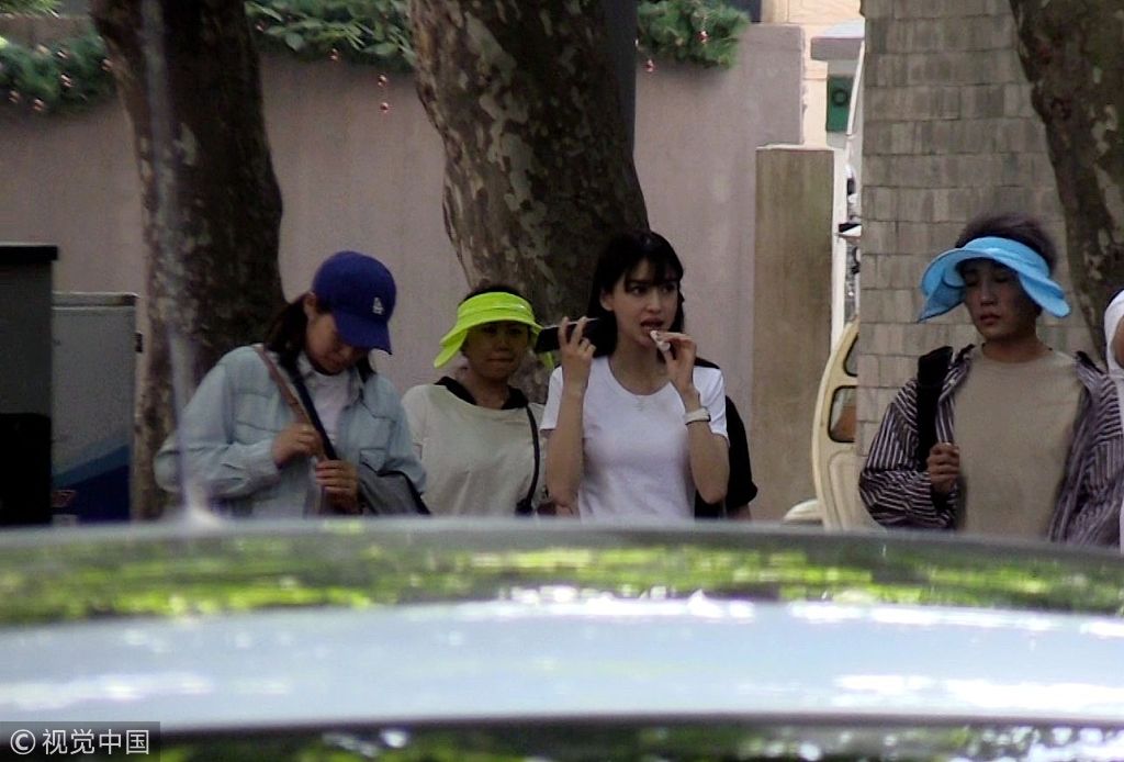 被曝假吃获辟谣 Baby拍戏只喝水狂保养