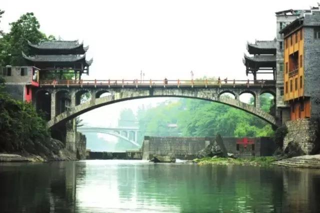 登录查看大图