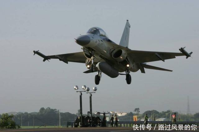 “越线”怎么了蔡英文刚放完狠话，大陆的回应语气更狠