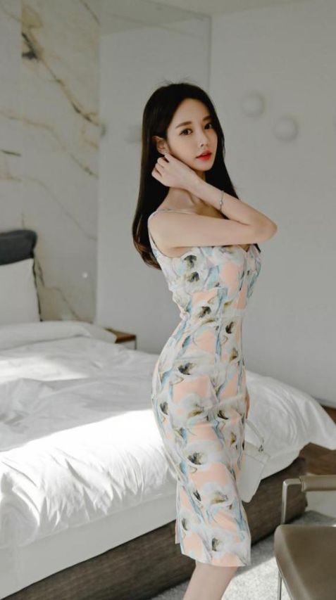 『日常』碎花连衣裙, 日常的简约风穿搭, 要不要更美?