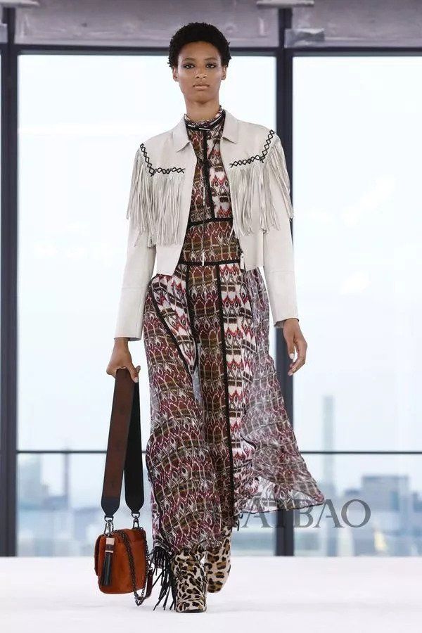 金晨吴昕林彦俊最种草的Longchamp单品居然不是饺子包?