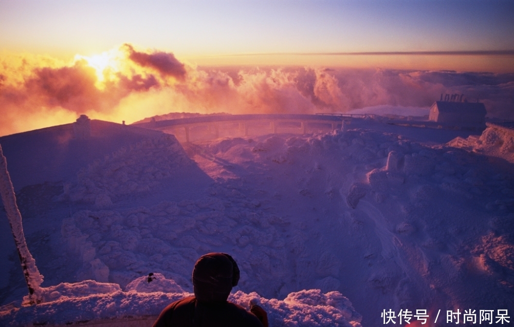 从有毒的沙漠到炽热的火山:这是地球上10个最极端的旅游目的地!