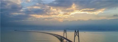  坚强|中国最坚强的大桥，被定为危桥后用炸弹拆除，一声巨响后专