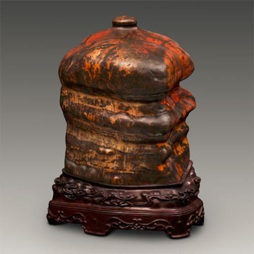 小县城发现的石头，捡来就能卖钱，成为当地人的聚宝盆