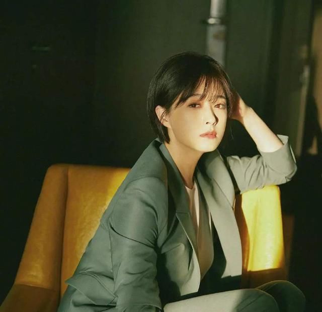 #短发#女生短发好看还是长发好看?
