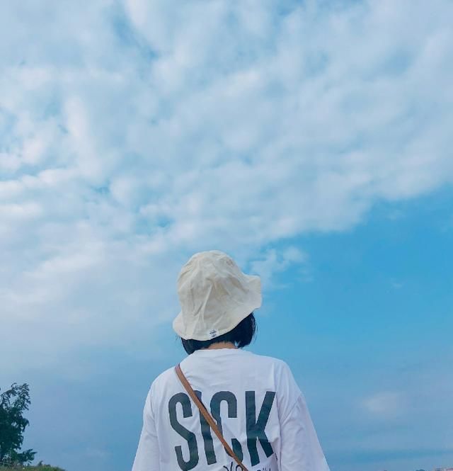 比三亚人少，比青岛消费低!这个高铁直达的小众海岛，景美海鲜多