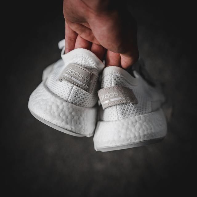 清爽小白鞋!adidas POD S3.1 全新配色即将发售