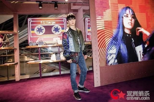 MCM复古音乐派对限时店登陆北京SKP 新生代偶像齐聚奏响爱乐之声