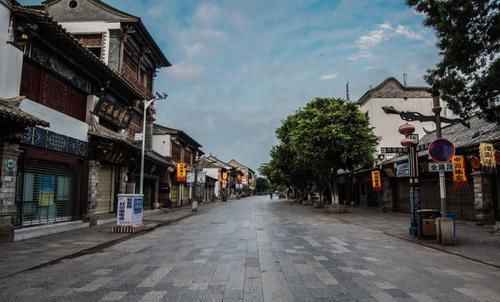 云南最含蓄的古城，历史比丽江悠久，门票免费至今却鲜为人知