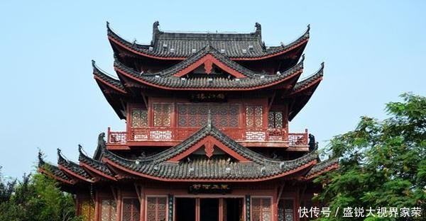 中国长江流域十大城市排行榜，武汉第四、第一名是国际化大都市！