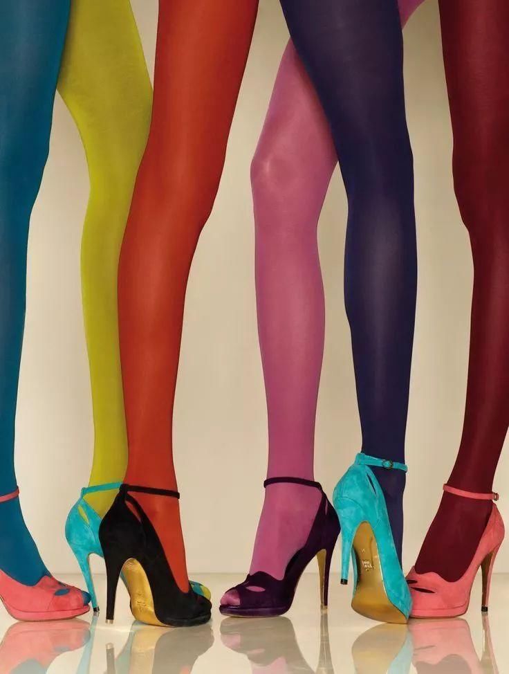 不谈衣服，时尚圈用哪些道具打造性感大片?