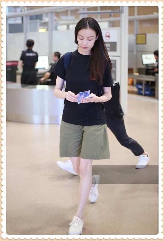 看了马苏的短裤，再看看倪妮，网友：清新和轻浮的差距一目了然！