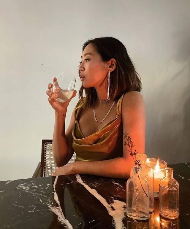 Amiee@亚裔美女时尚博主Amiee Song,火辣身材又会穿,怪不得当选全世界top15!