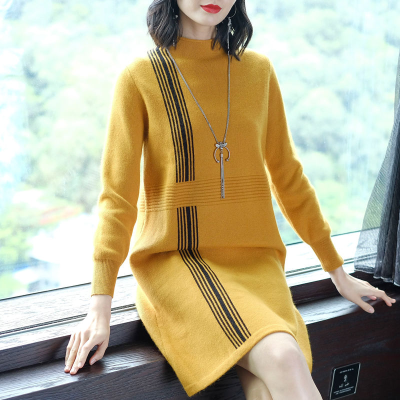 百看不厌的连衣裙,优雅唯美连衣裙,展现妈妈典雅高贵的气质