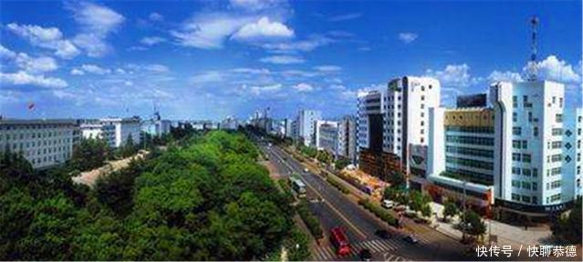 江西省最小的一个地级市，历史很悠久，经历了两次莫名其妙的改名