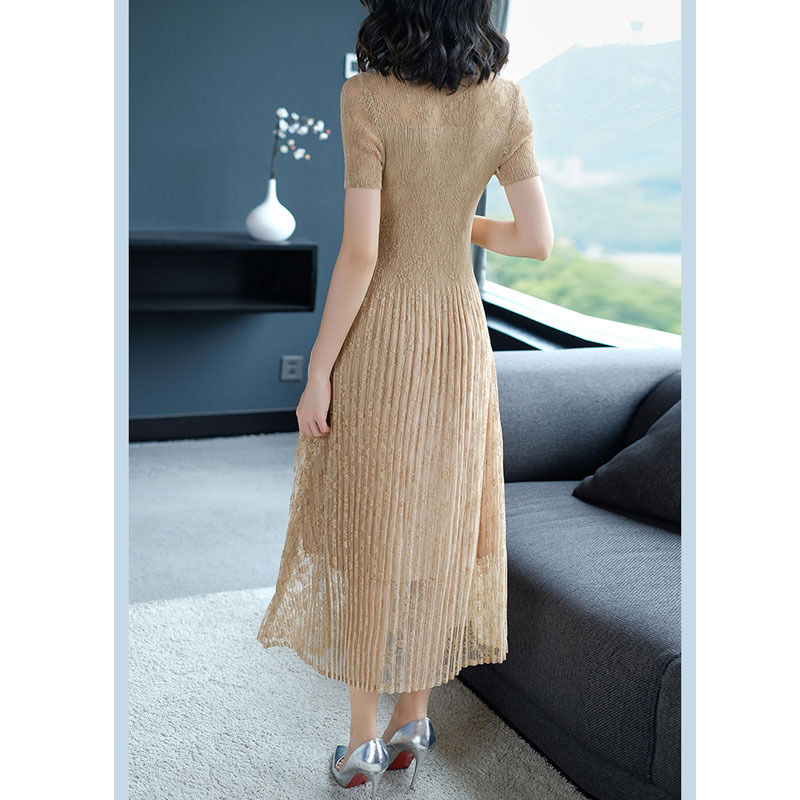 终于找到了，比旗袍还要有气质的连衣裙，美的让男人着迷