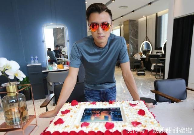 谢霆锋微博澄清谣言，网友的一条评论说中了所有观众的心声