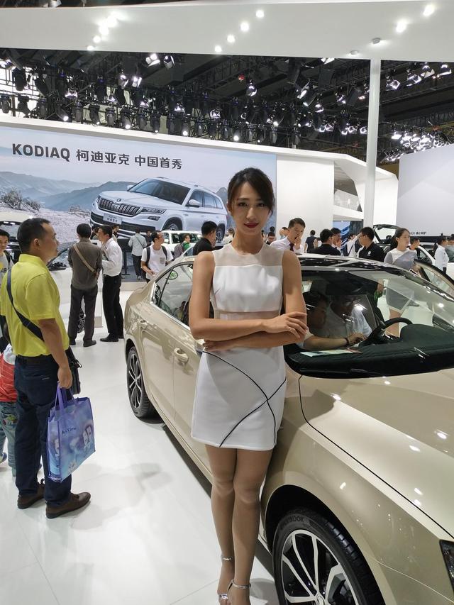 性感?妖娆?可爱?清纯?你喜欢的美女这里全都有