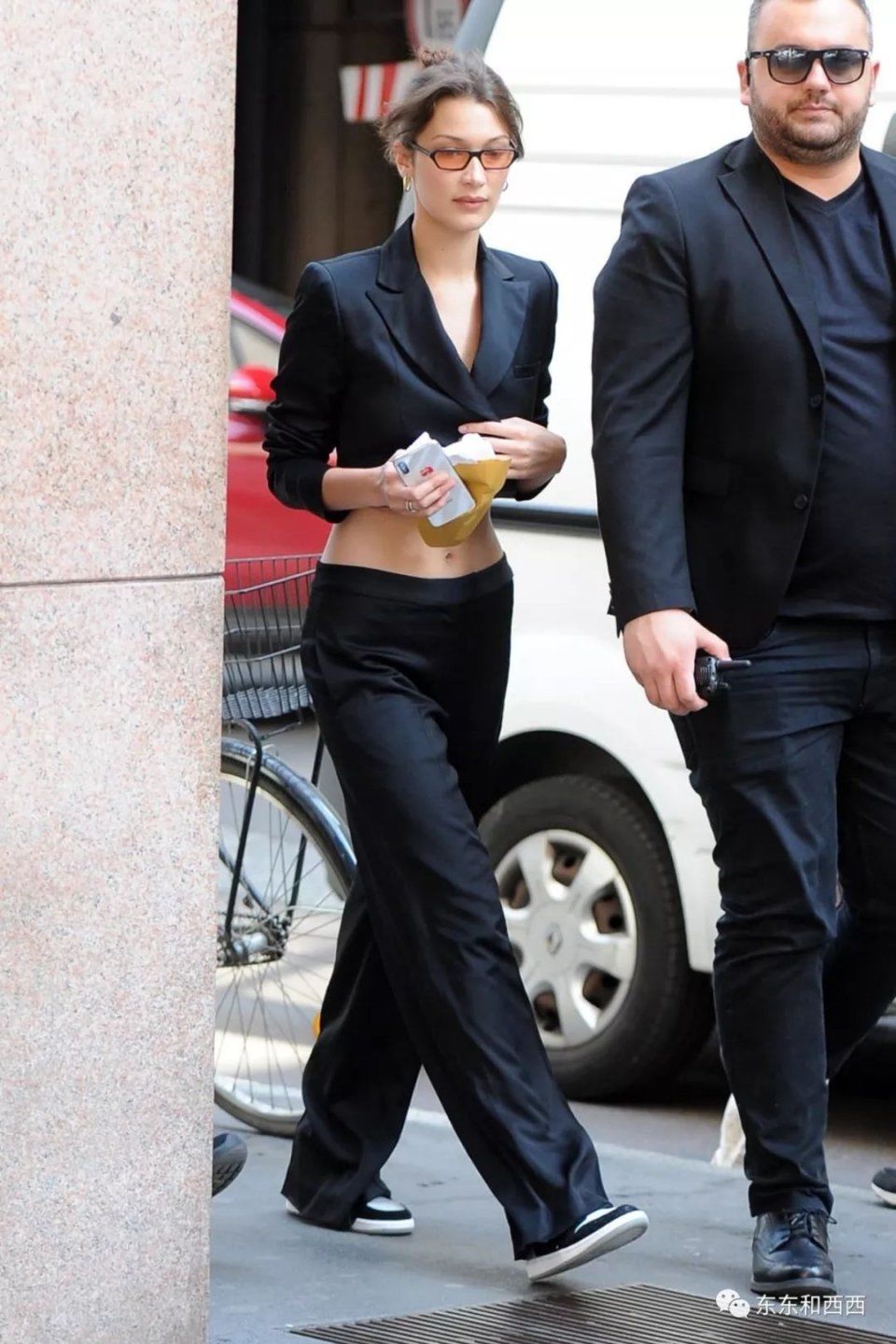 史上最吸睛红毯Queen,她为啥怎么穿都时髦?