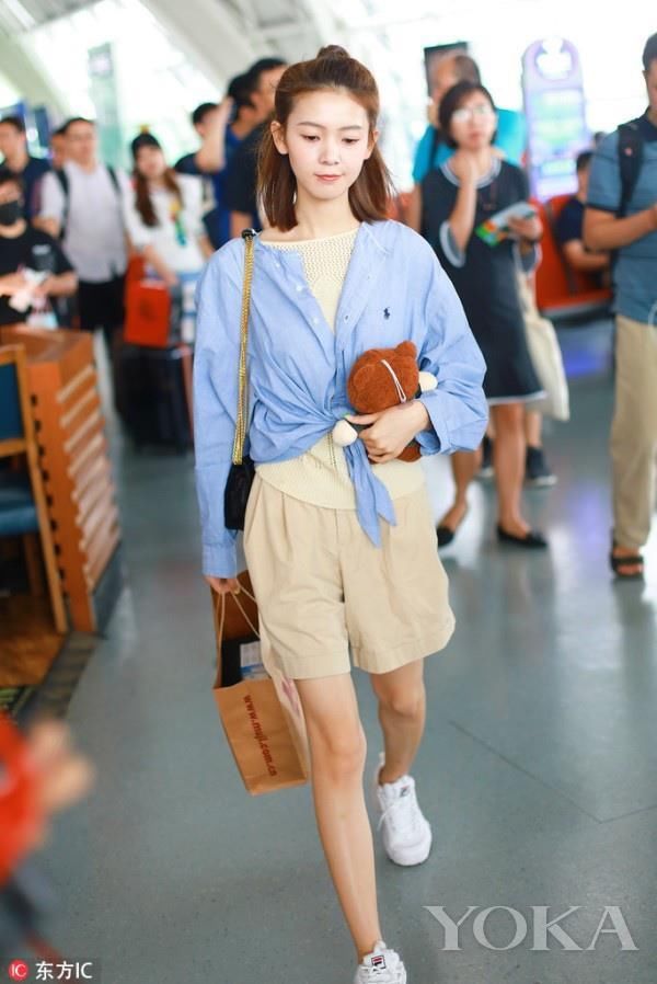 宋茜、谢娜、欧阳娜娜都大爱的衬衫｜也解锁新的穿搭方式了