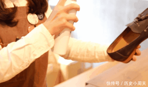  「运动鞋」get这份鞋子清洁保养指南！每天都像穿新鞋~~