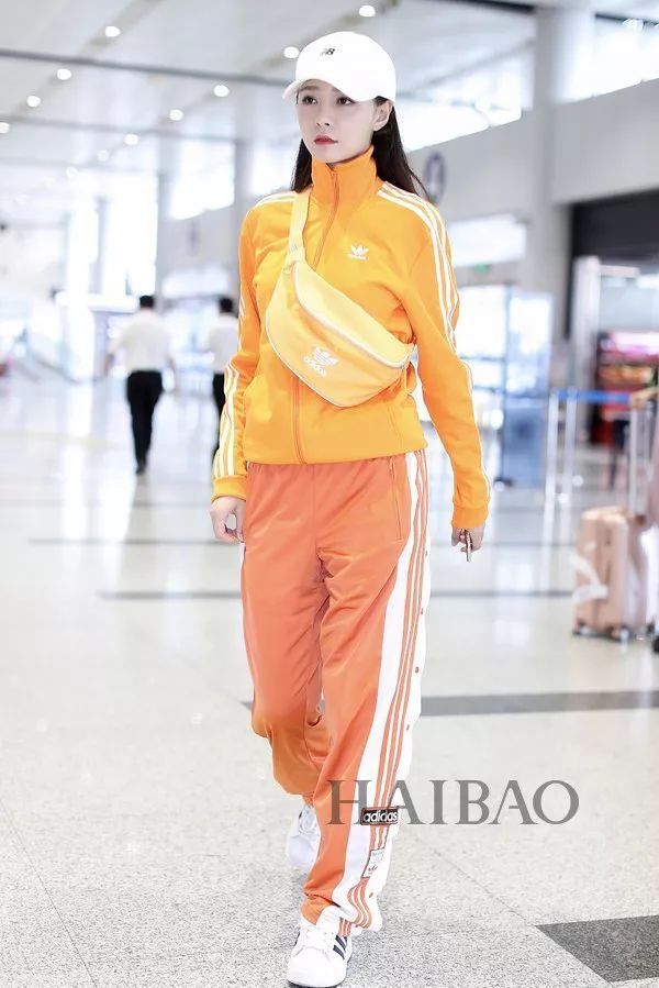 支招| 谁说腰包一定挎腰上才时髦?这些拉风背法你都试过吗?