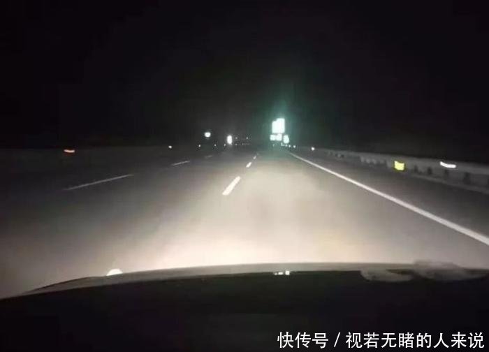 夜间跑高速用近光还是远光很多人都做错了