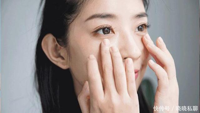 『误区』涂眼霜的几个误区,全中还不如不涂!