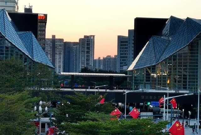 中国城建水平最高的城市，摩天楼指数和绿化指数位居全国榜首