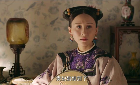 跟着《延禧攻略》学戴耳饰，今夏你最时尚