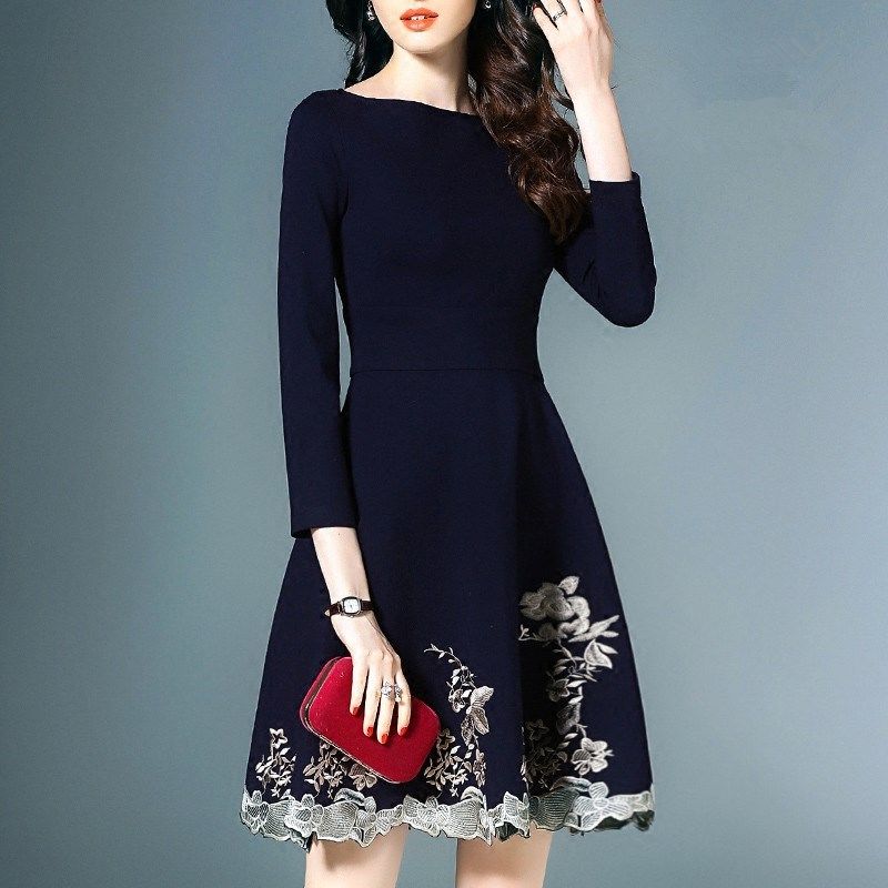 足足找五天，小姨终于找到了这a字秋裙，好看又不贵，真美翻天