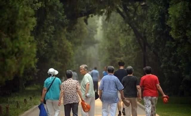 到了未来2050年，中国大概会有几亿人口？出乎所有人意料！