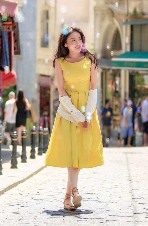 她因快女走红却退赛，转行当演员名气却不大，气质可爱动人！